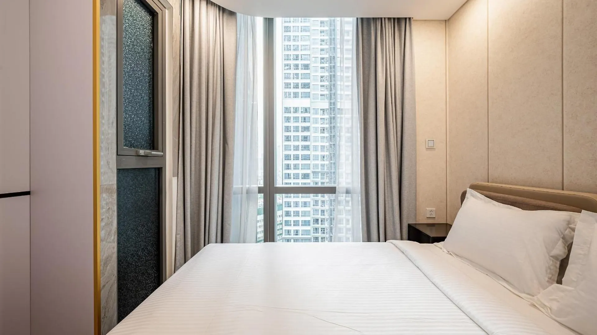 Landmark 81 Skyline Apartment Ho Chi Minh City Vietnam