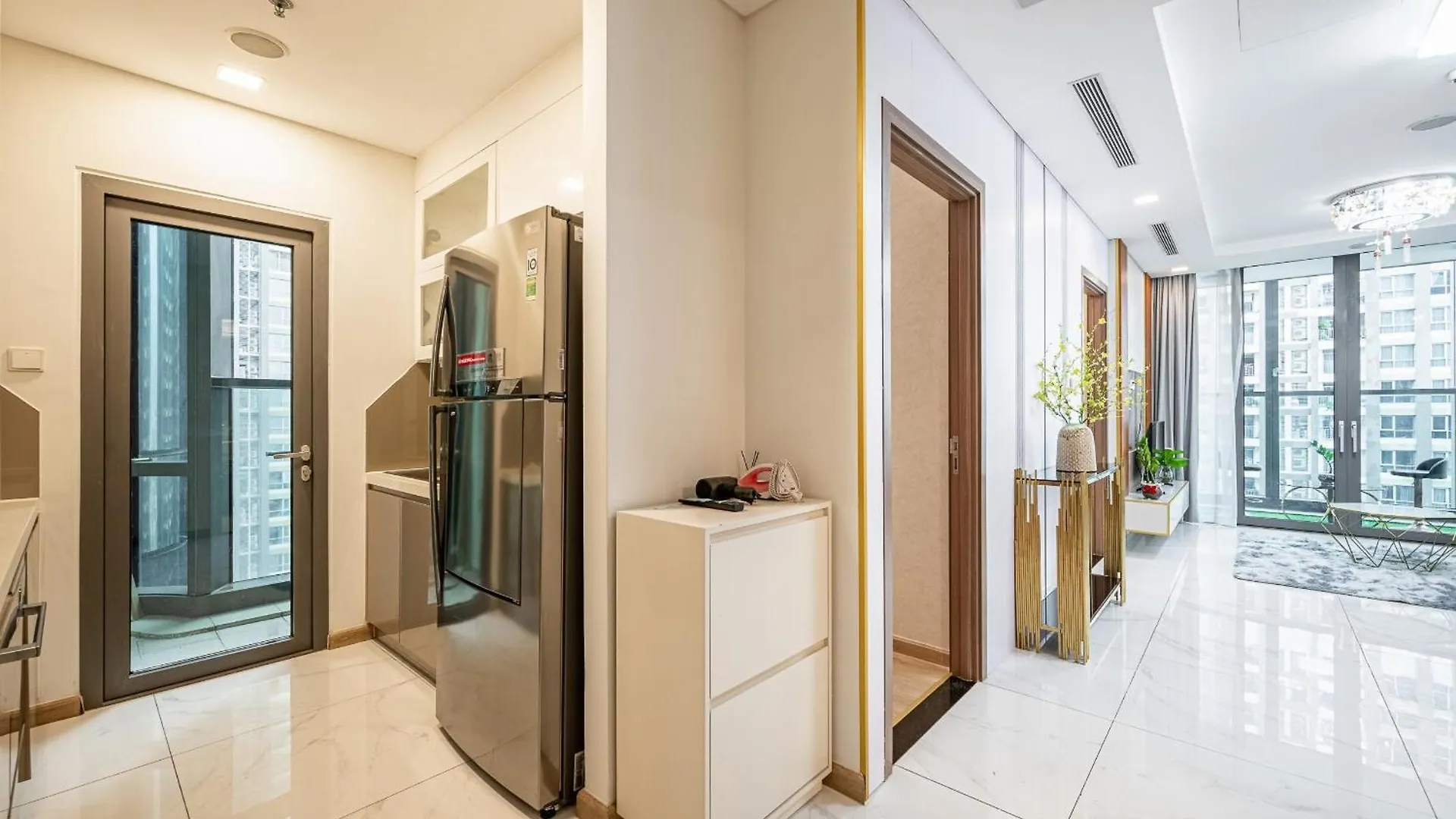 Landmark 81 Skyline Apartment Ho Chi Minh City 4*,